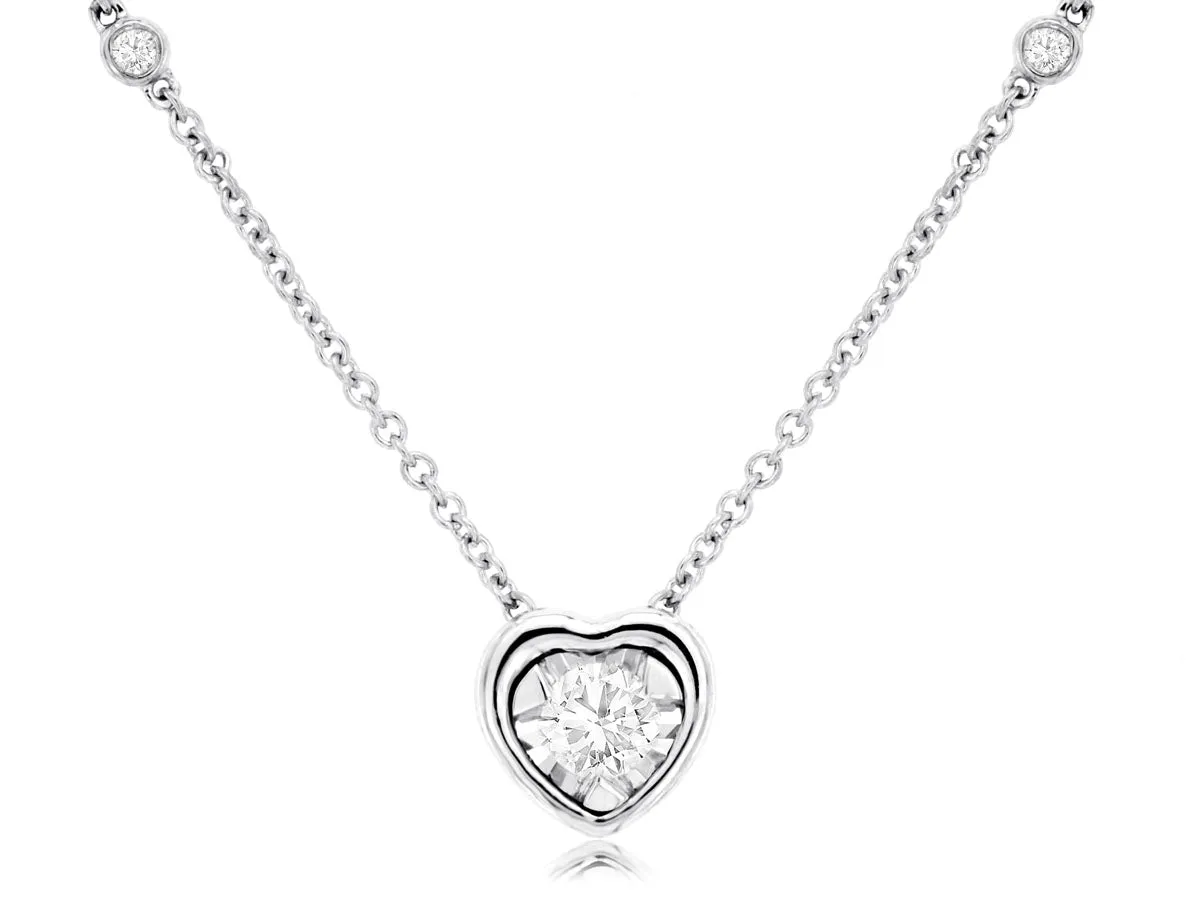 14K White Gold Diamond Heart Necklace