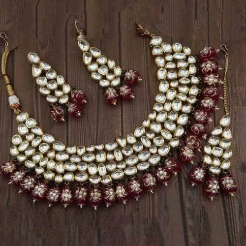 Abstract Kundan Choker Necklace Set With Precious Beads