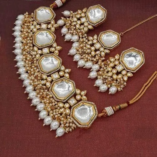 Abstract Shape Kundan Choker Earring And Teeka Set