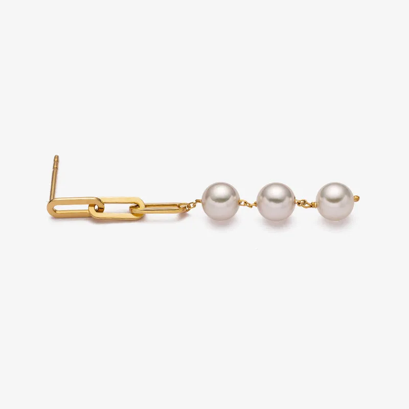 Akoya Pearl 18K Gold Elegant Fashionable Design Earrings