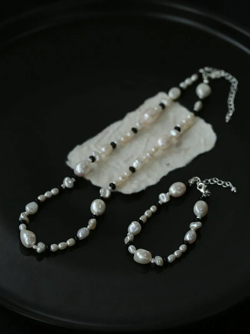 Baroque Pearl and Black Agate Beaded Necklace