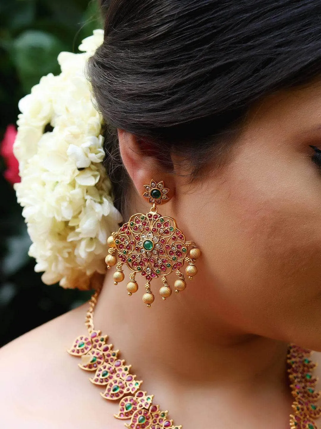 Bridal Red And Green Mango Design Necklace Set