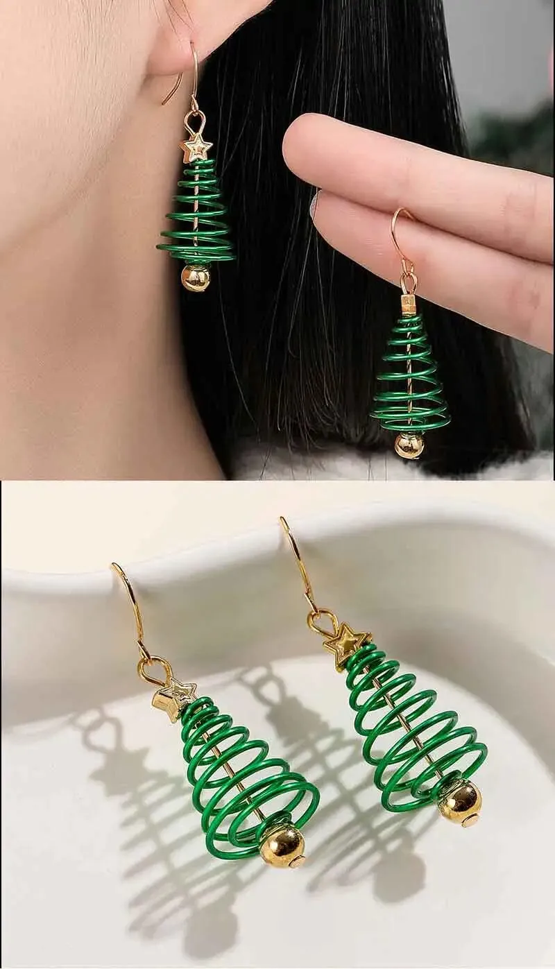 Christmas Tree Dangle Earrings | A Festive Fashion Statement