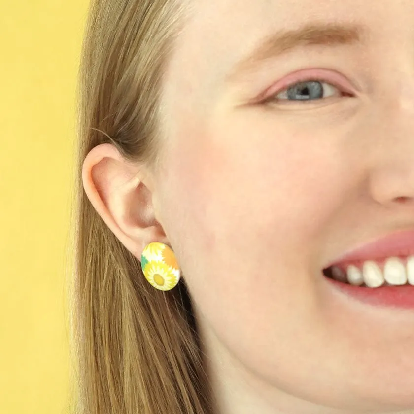 Daisy Rounded Stud Earrings - Yellow