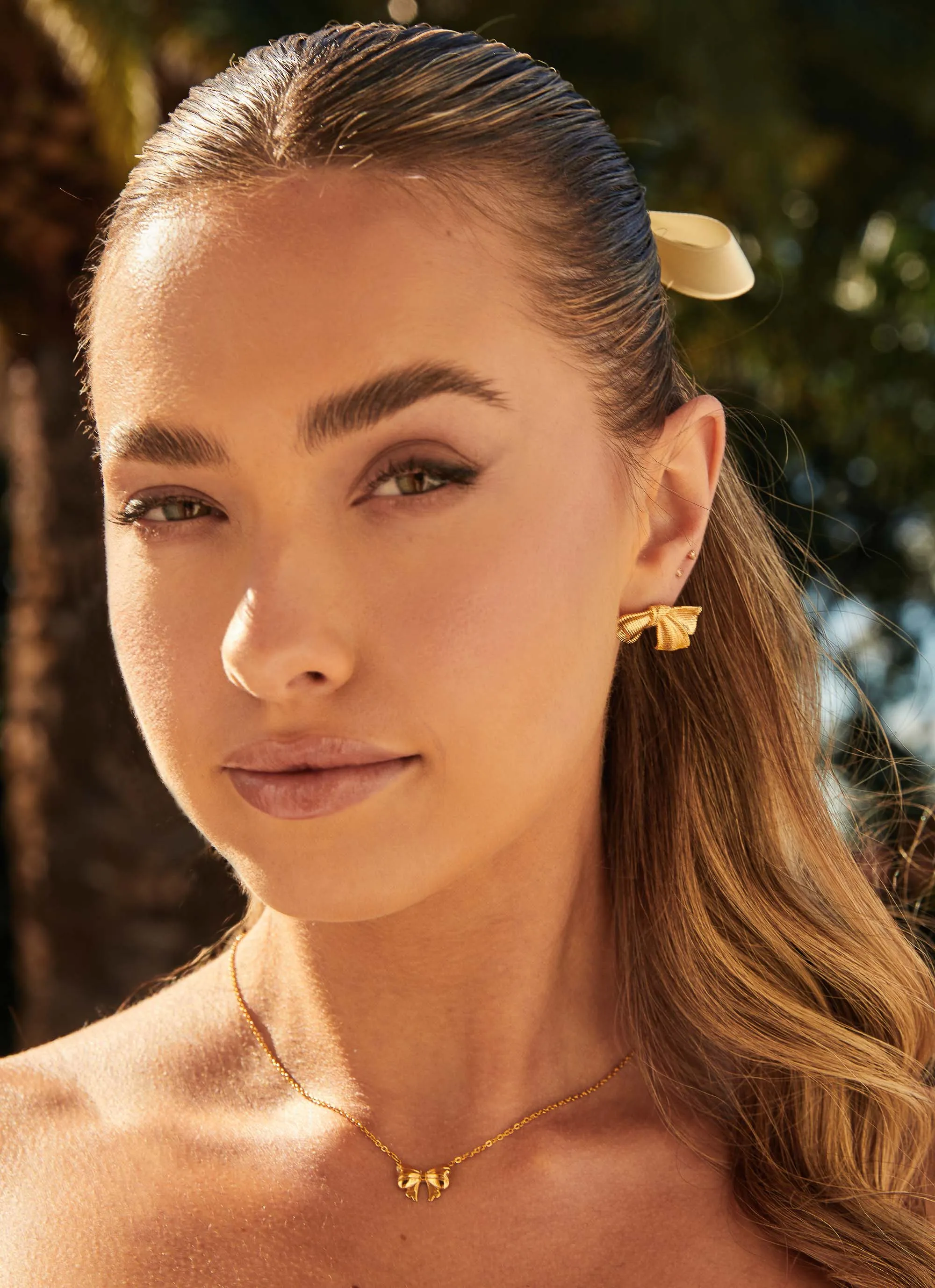 Kiyah Bow Earrings - Gold