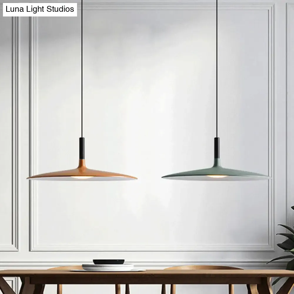 Minimalist Metal LED Pendant Lamp - Flying Saucer Style for Restaurants