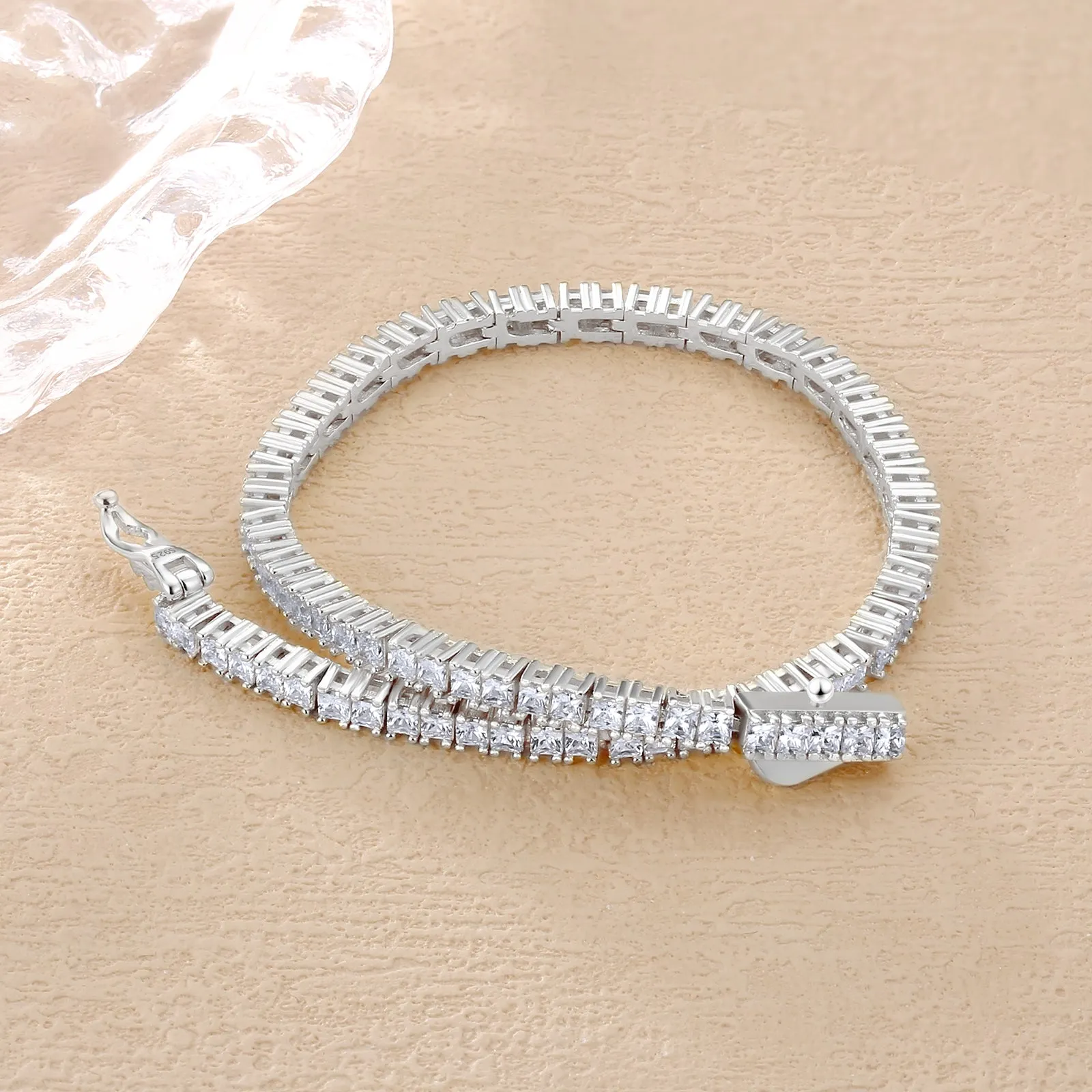 【NEW】2mm S925 Princess Cut Square Tennis Bracelet