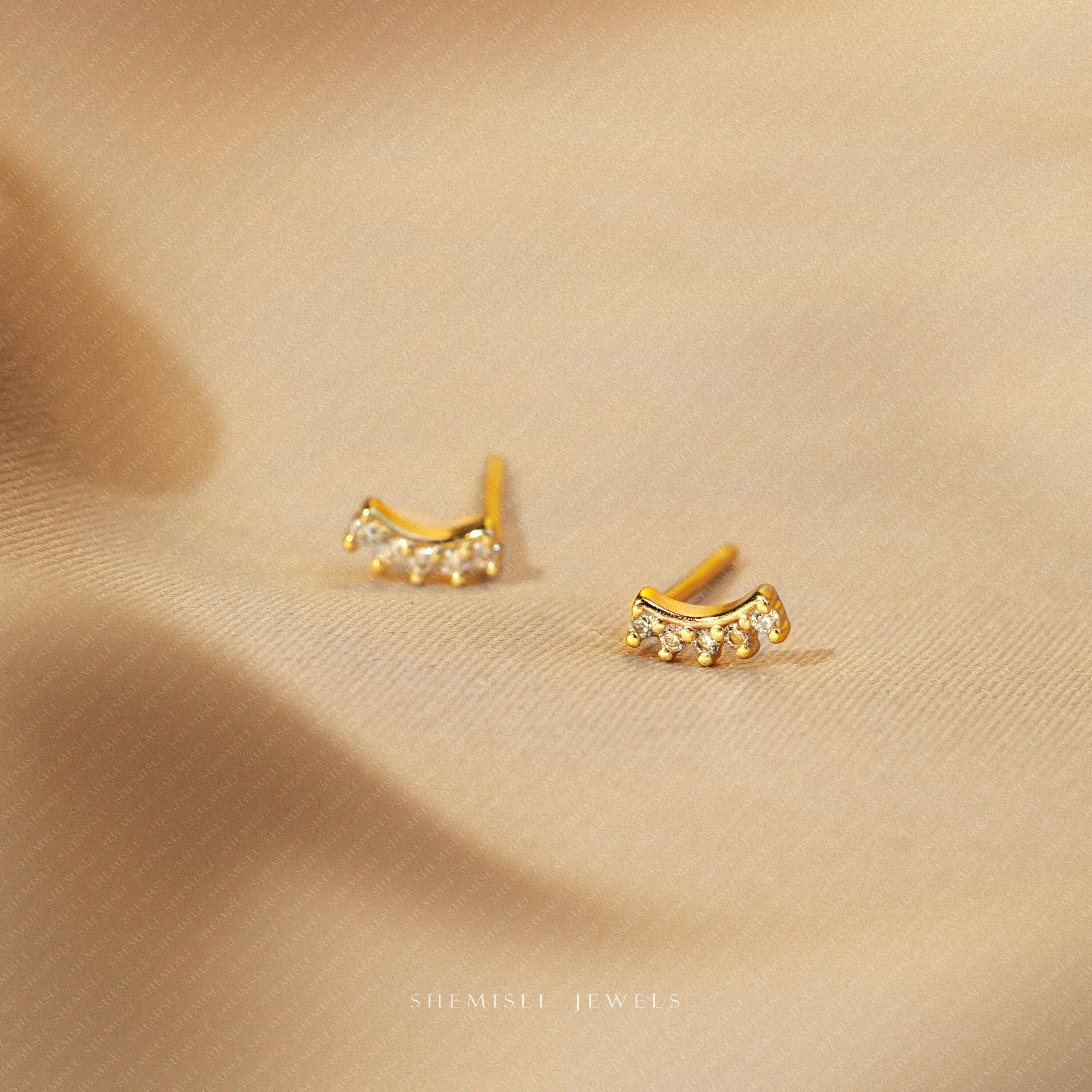 Super Tiny Climber Earrings,  Unisex, Gold, Silver SHEMISLI - SS078 Butterfly End, SS769 Screw Ball End (Type A) LR