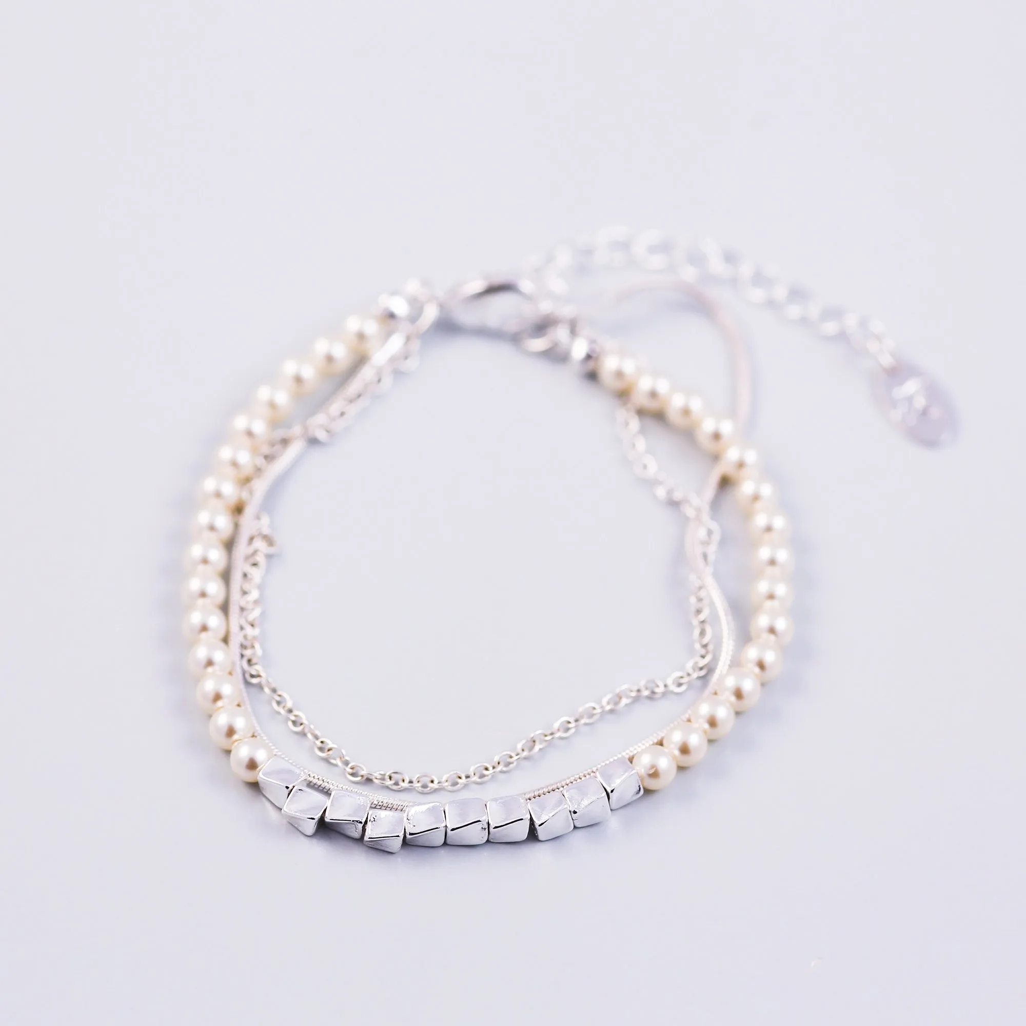 Three Chain Pearl Bracelet Silver & Cream